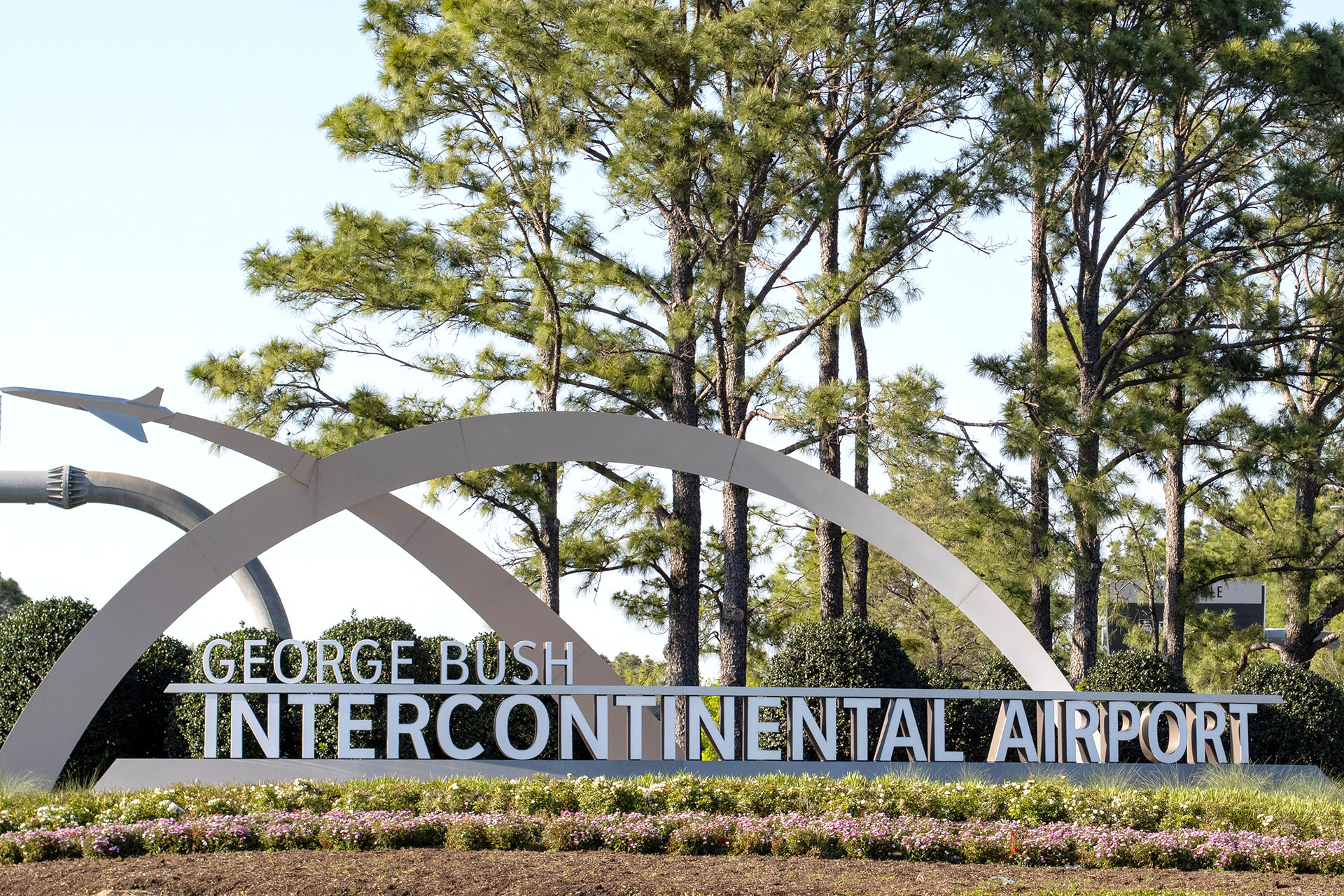 Bush International (IAH) Airport Entrance Sign
